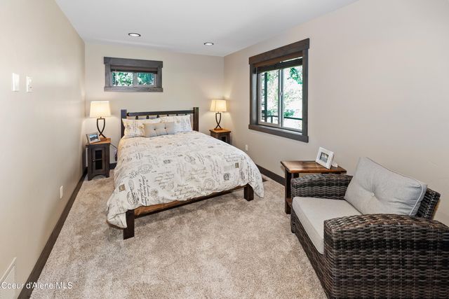 88 Palouse DR (B5), Nordman, ID 83848