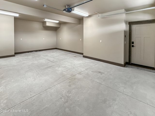88 Palouse DR (B5), Nordman, ID 83848