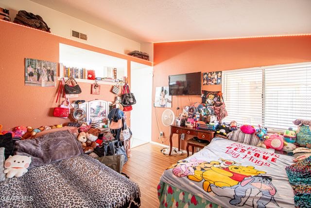 39341 Thames Ct, Palmdale, CA 93551