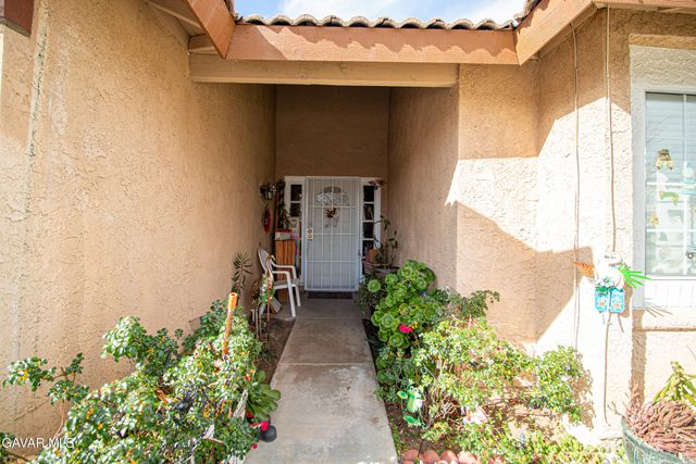 39341 Thames Ct, Palmdale, CA 93551