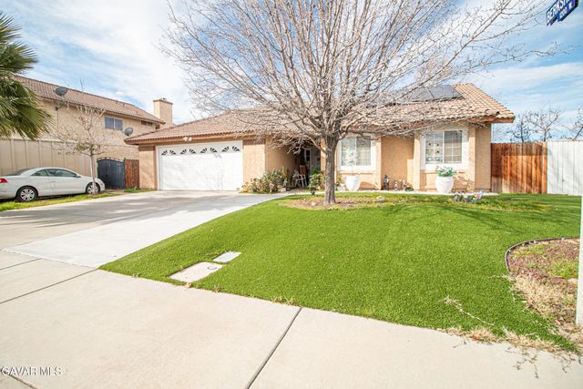 39341 Thames Ct, Palmdale, CA 93551