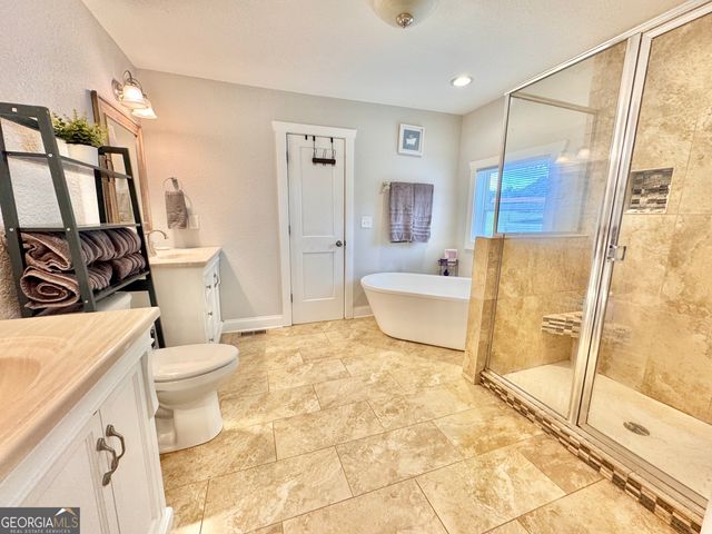 118 Kay Nursery Road, Royston, GA 30662