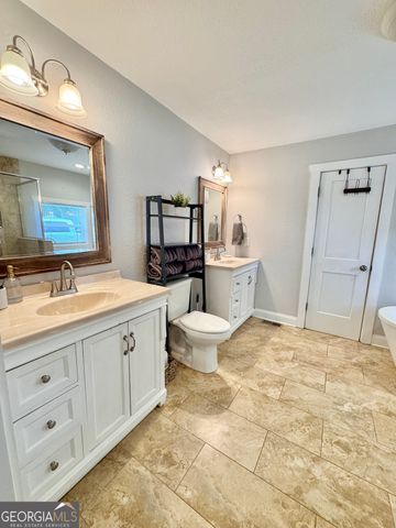 118 Kay Nursery Road, Royston, GA 30662