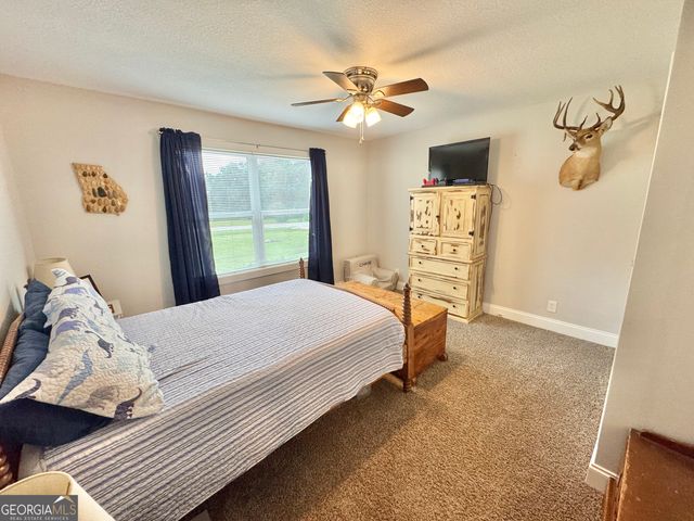 118 Kay Nursery Road, Royston, GA 30662