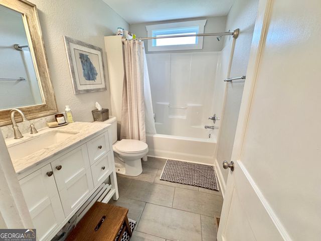 118 Kay Nursery Road, Royston, GA 30662