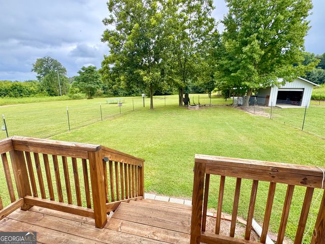 118 Kay Nursery Road, Royston, GA 30662