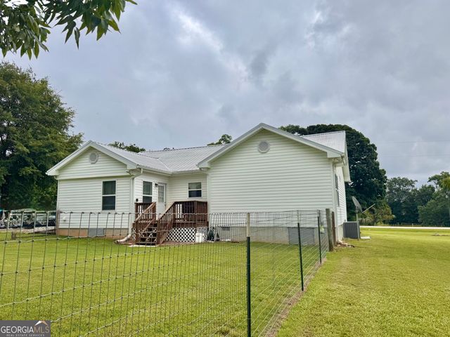 118 Kay Nursery Road, Royston, GA 30662