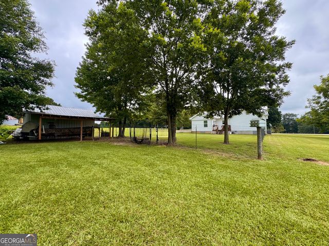 118 Kay Nursery Road, Royston, GA 30662