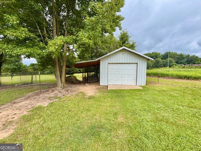 118 Kay Nursery Road, Royston, GA 30662