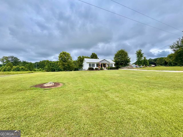 118 Kay Nursery Road, Royston, GA 30662