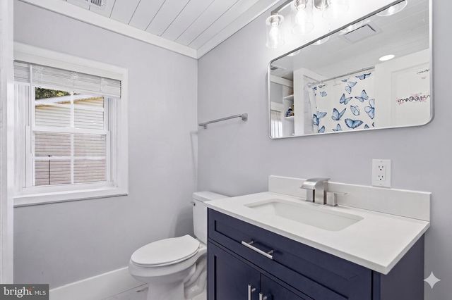 629 NATIONAL AVE, Winchester, VA 22601