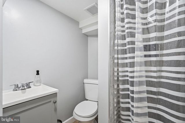 629 NATIONAL AVE, Winchester, VA 22601