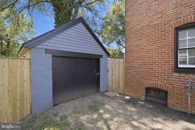 629 NATIONAL AVE, Winchester, VA 22601