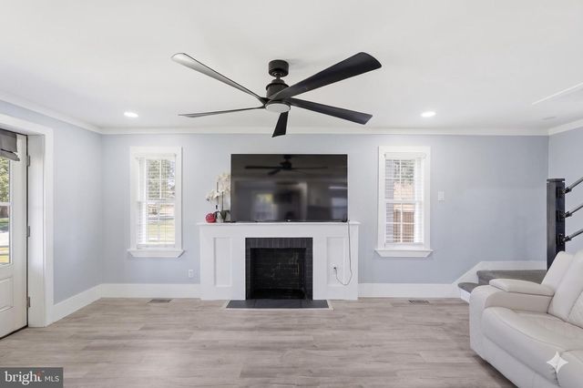 629 NATIONAL AVE, Winchester, VA 22601