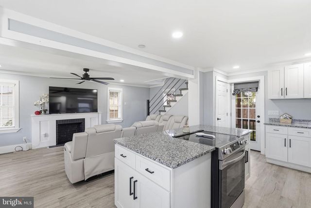 629 NATIONAL AVE, Winchester, VA 22601