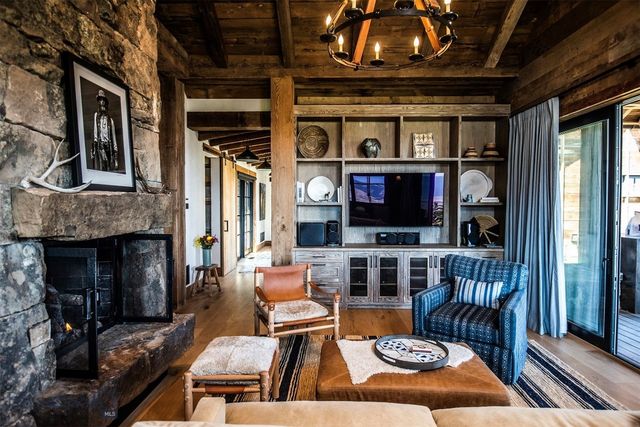 107 Eldridge Creek Trail, Livingston, MT 59047