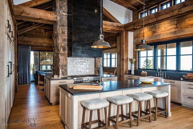 107 Eldridge Creek Trail, Livingston, MT 59047