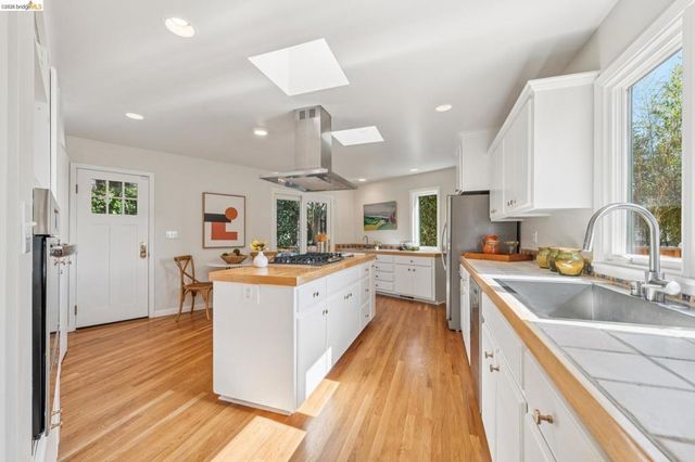 5909 Jordan Ave, El Cerrito, CA 94530