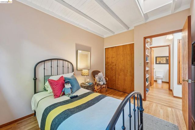 5909 Jordan Ave, El Cerrito, CA 94530