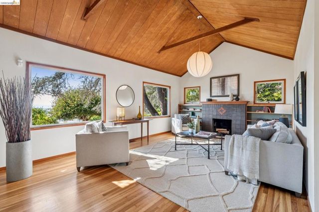 5909 Jordan Ave, El Cerrito, CA 94530