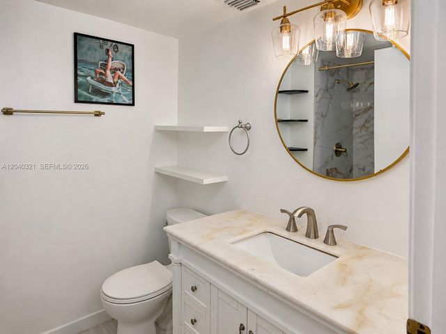 4550 NW 18th Avenue 606, Deerfield Beach, FL 33064