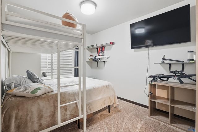 5520 COAL BANK DR, Rapid City, SD 57701