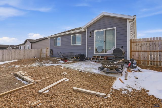 5520 COAL BANK DR, Rapid City, SD 57701