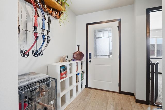 5520 COAL BANK DR, Rapid City, SD 57701