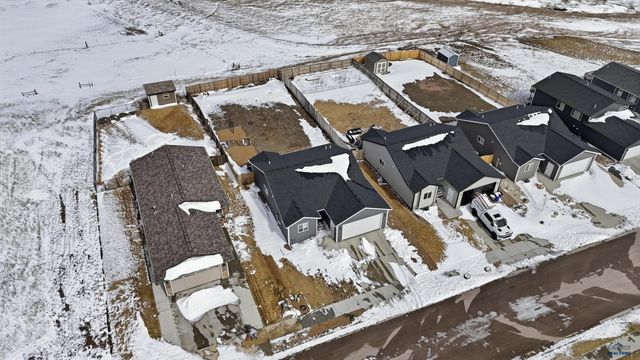 5520 COAL BANK DR, Rapid City, SD 57701