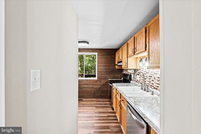 6 NORMAN CT, Fredericksburg, VA 22407
