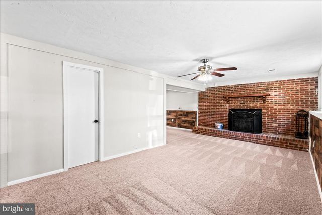 6 NORMAN CT, Fredericksburg, VA 22407
