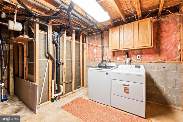 6 NORMAN CT, Fredericksburg, VA 22407