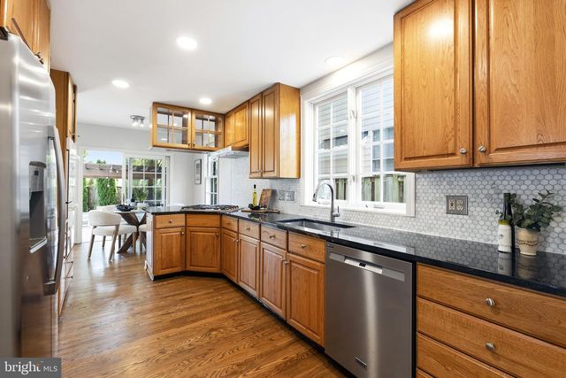 4418 RIDGE ST, Chevy Chase, MD 20815