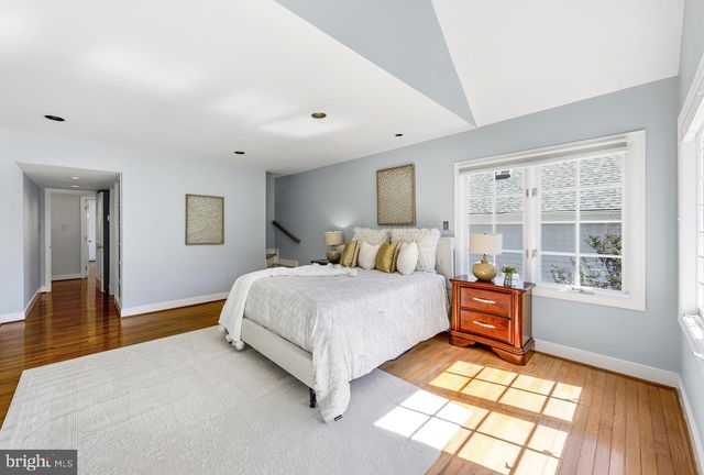 4418 RIDGE ST, Chevy Chase, MD 20815