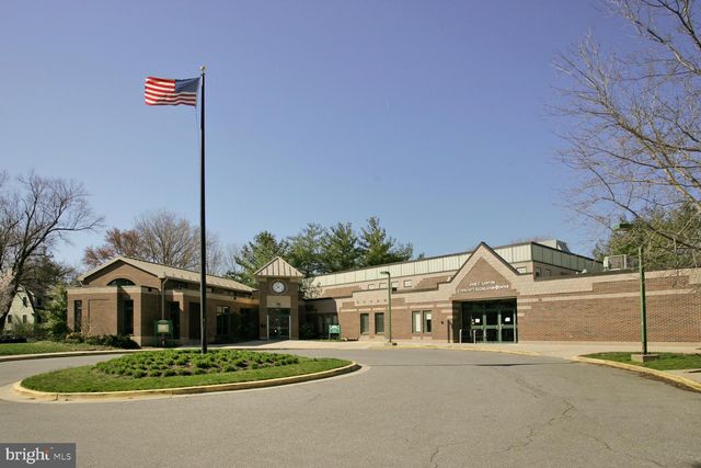4418 RIDGE ST, Chevy Chase, MD 20815