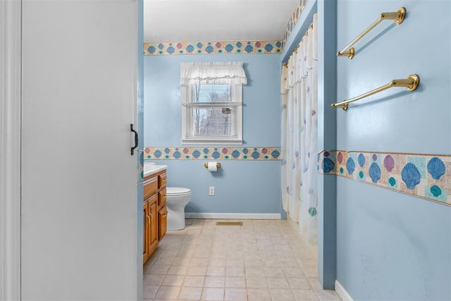 1632 Hudson Road, Hillsdale, MI 49242