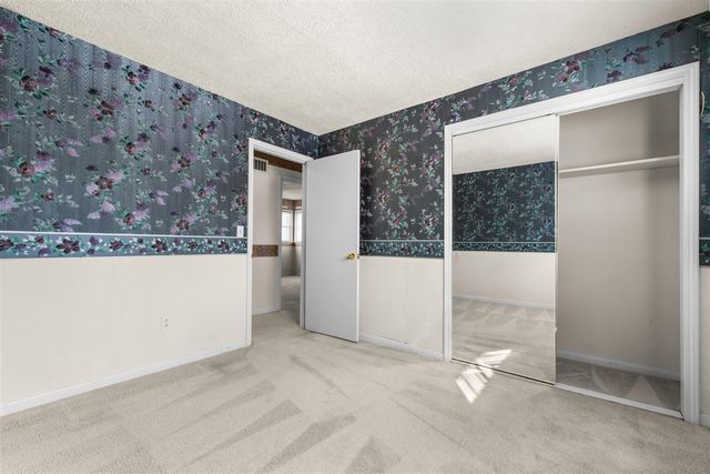 1632 Hudson Road, Hillsdale, MI 49242