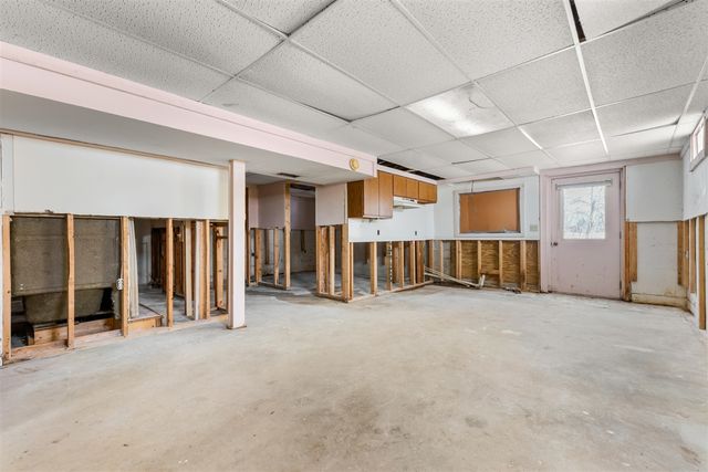 1632 Hudson Road, Hillsdale, MI 49242