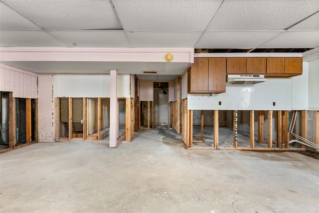 1632 Hudson Road, Hillsdale, MI 49242