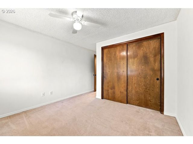 3691 Ne 4TH St, Gresham, OR 97030