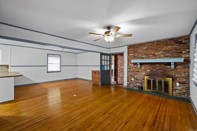 2 Williams Circle, Jacksonville, AR 72176