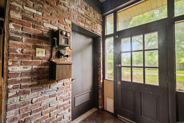 2 Williams Circle, Jacksonville, AR 72176