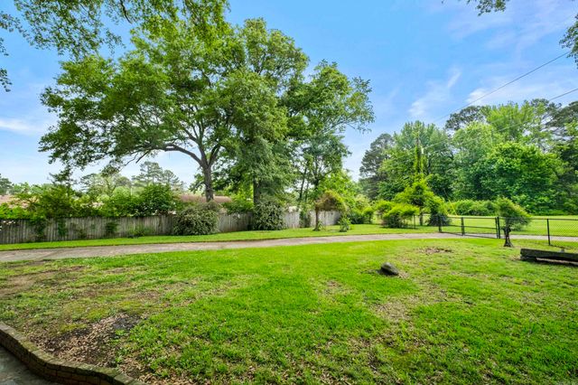 2 Williams Circle, Jacksonville, AR 72176