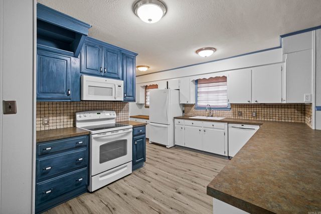 2 Williams Circle, Jacksonville, AR 72176