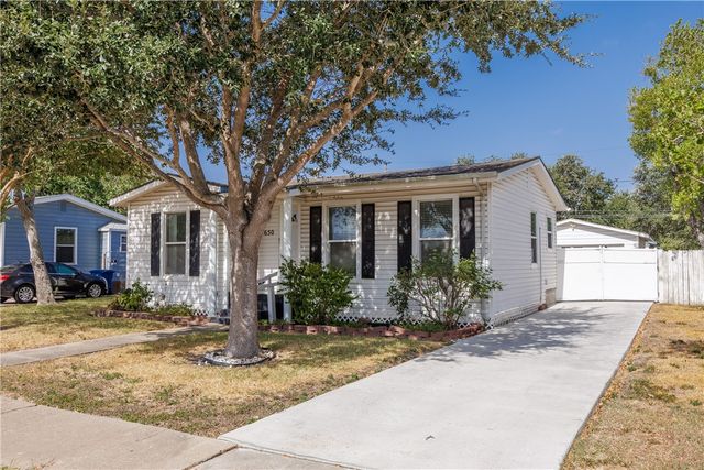 650 Sharon Dr, Corpus Christi, TX 78412