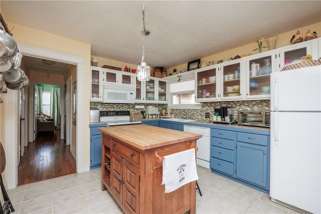 650 Sharon Dr, Corpus Christi, TX 78412