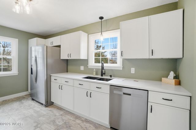 1817 Hillcrest Drive, Lima, OH 45805