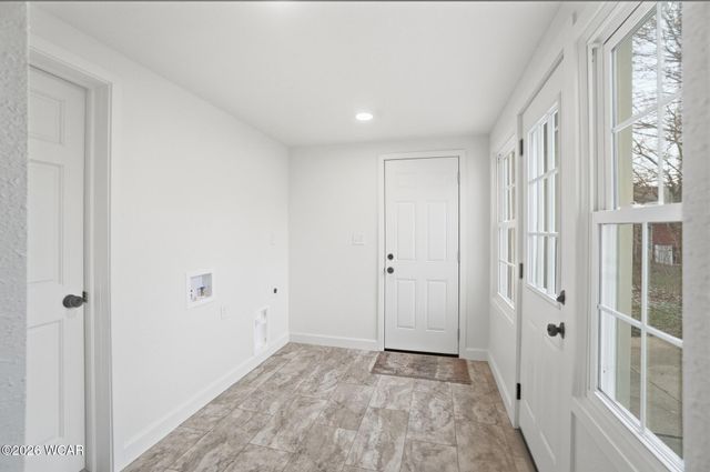 1817 Hillcrest Drive, Lima, OH 45805