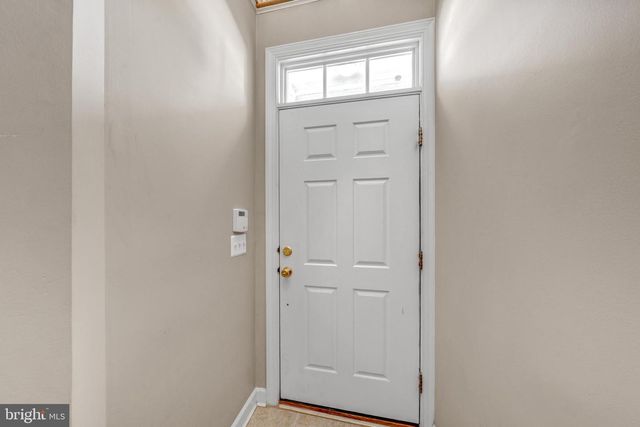 12753 HERON RIDGE DR, Fairfax, VA 22030