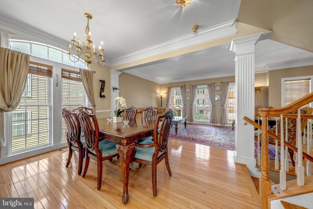 12753 HERON RIDGE DR, Fairfax, VA 22030